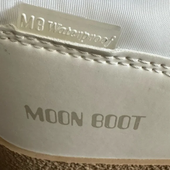 Moon Boots LTrack Monaco Water Resistant NWOT